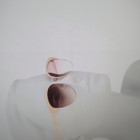 NWT BCBG Women's ALLURE 60mm Round Enamel Sunglasses Blush - Picture 3 of 10